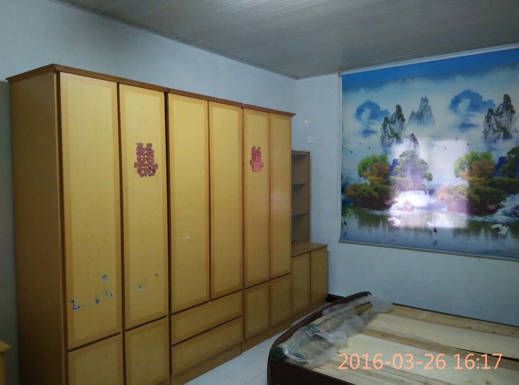 红叶菜场与石塔菜场间 两室一厅7.jpg