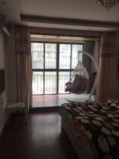 万博奥林匹克花园 3室2厅2卫 127平米 120万元128.jpg