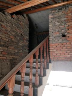 扬天路杨寿加油站西1公里六巷小区农民规划别墅 5室2厅3卫 260平米 52万元189.jpg