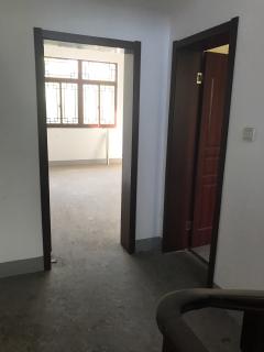 第二江南 6室3厅3卫 292平米 189万元931.jpg