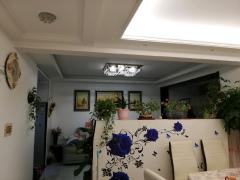 怡人城市花园 4室2厅2卫 170平米 235万元1006.jpg