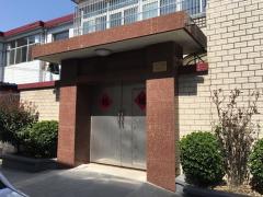 怡人城市花园 5室2厅2卫 222平米 260万元318.jpg