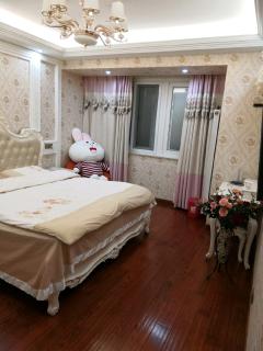 怡人城市花园 4室2厅2卫 130平米 190万元2129.jpg