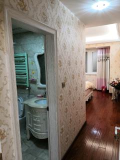 怡人城市花园 4室2厅2卫 130平米 190万元2128.jpg